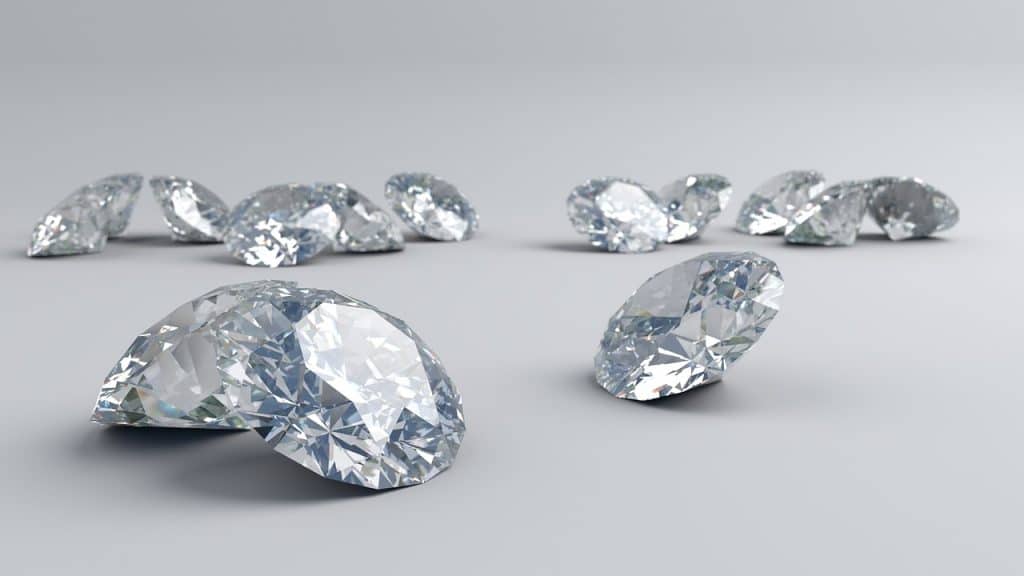 10 tips and tricks for buying a diamond
