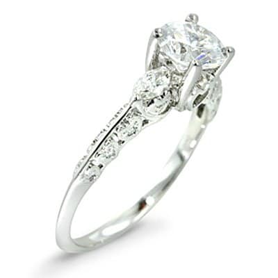 solitaire style engagement ring